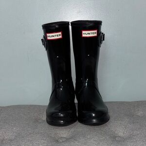 Hunter Short Glossy Black Boots